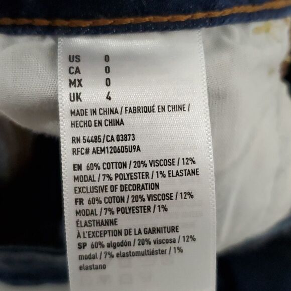 American Eagle super stretch size 0 high rise dark wash jean shorts - Picture 7 of 8